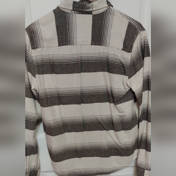 Cape Juby Medium Flannel - Picture 2 of 3